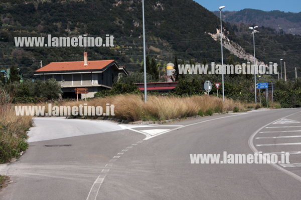Rotatoria-Terme-di-Caronte-marzo-4.jpg