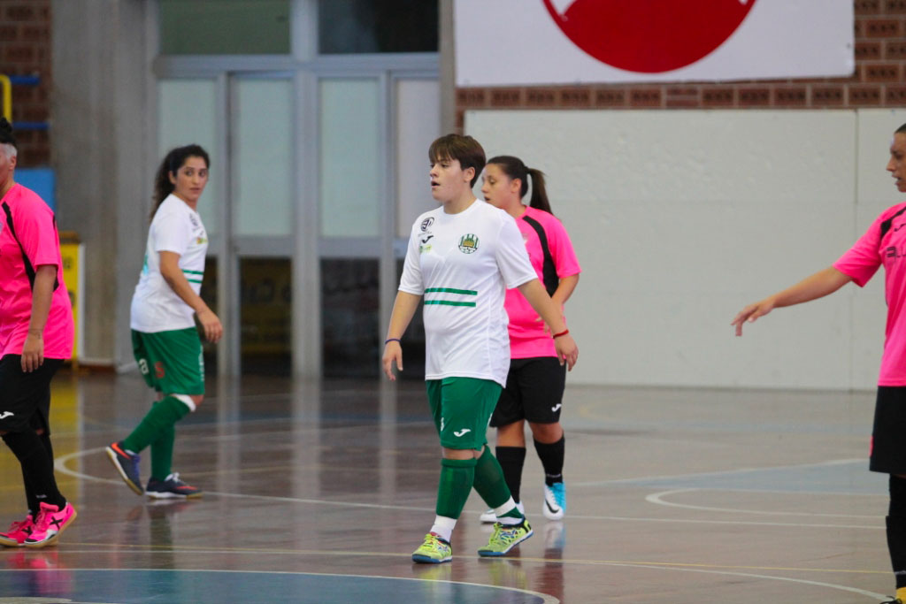 Royal Team Lamezia domenica al Palasparti per il difficile match contro Ottaviano