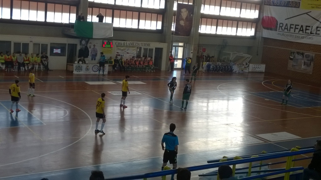 Calcio a 5, la Royal Team Lamezia batte 3-1 il New Team Noci