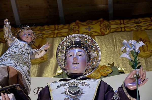 Lamezia, le reliquie di S. Antonio e S. Francesco d’Assisi nel primo giorno della Tredicina