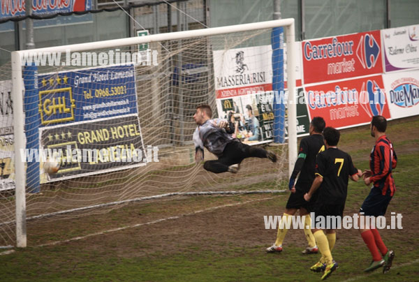 Calcio: Eccellenza, va al Sambiase la partita contro la Palmese