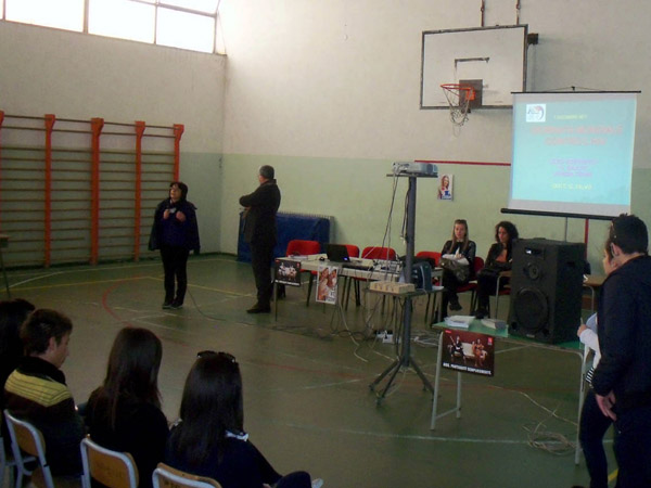Lamezia, i medici del Sert incontrano studenti Liceo Galilei su tema Aids