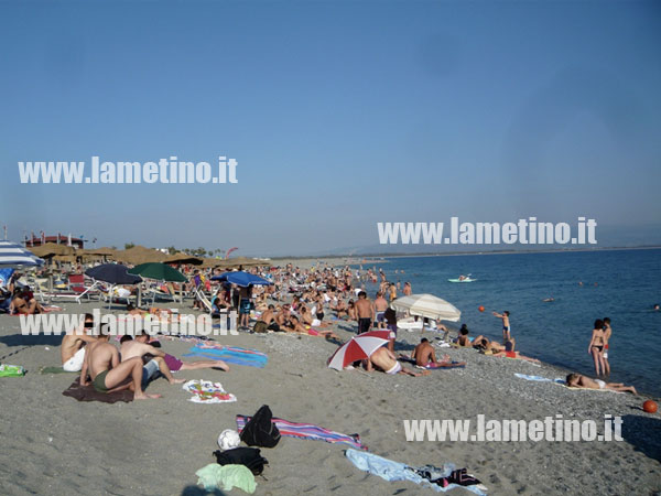 Lamezia: Domenica di sole e mare sulle spiagge