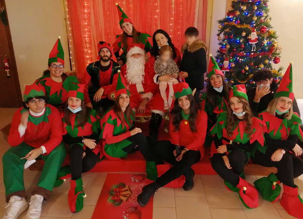 Conclusa iniziativa "Inside out Christmas" e Villaggio di Babbo Natale a Feroleto