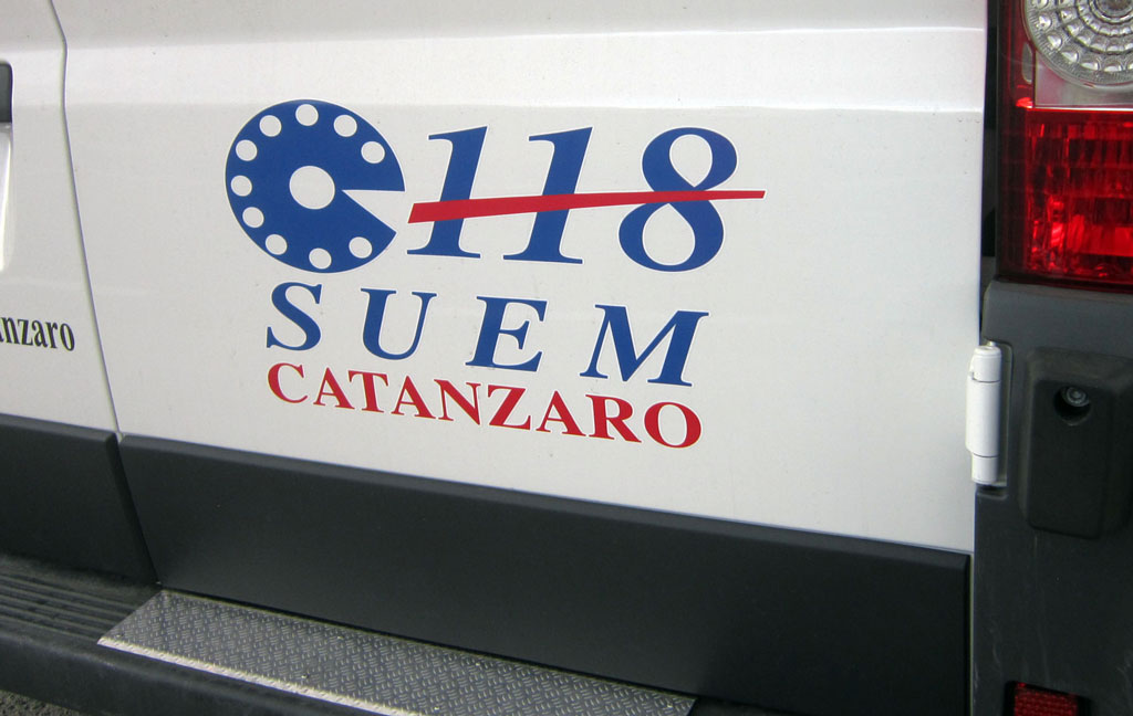 Lamezia, centrale 118 replica a Codacons: "Ambulanza sul posto in 30 minuti "