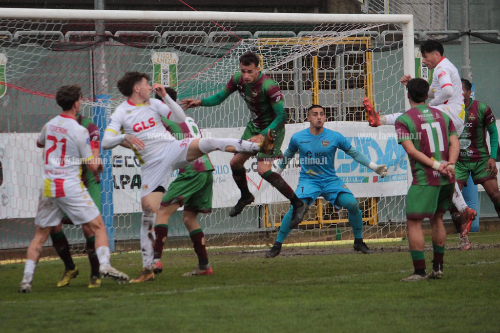 Il Sambiase ipoteca i play-off e resta in scia delle battistrada Siracusa e Reggina