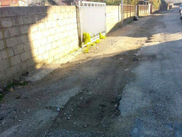 Lamezia: Cristiano lamenta disagi sul manto stradale a Sant'Eufemia