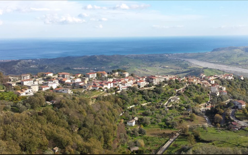 Covid, focolaio a Sant'Agata del Bianco: comune dichiarato zona rossa