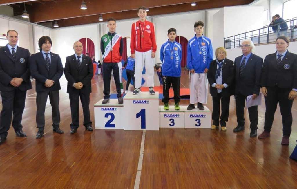 Il lametino Saverio Lucchino qualificato ai Campionati Italiani di Karate
