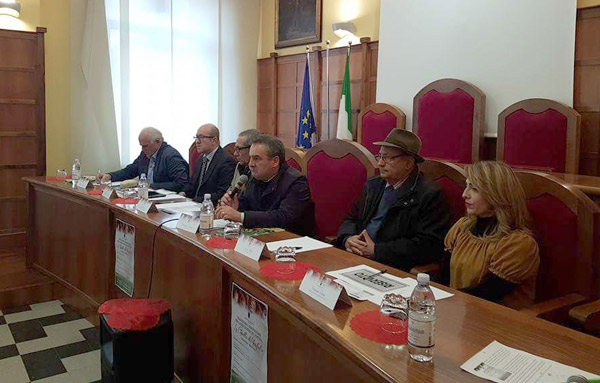 Dibattito sull'agricoltura del futuro e la cipolla di Girifalco al Comune