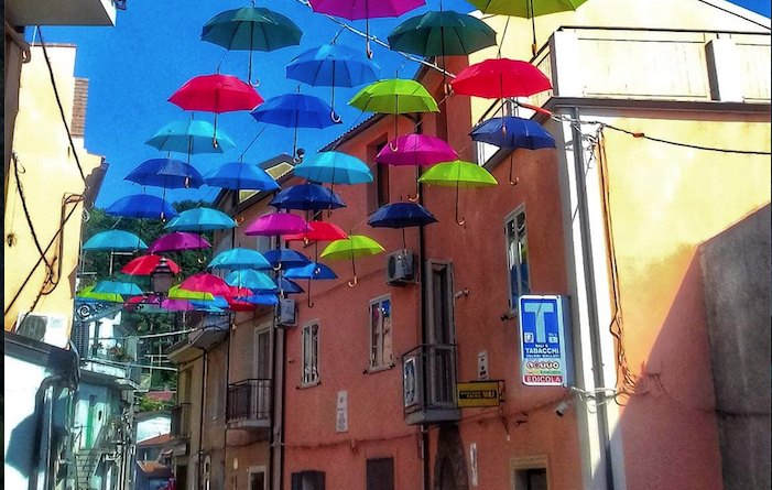 Notte bianca “on the road” con Moreno, Biondo e Junior Luis il 12 agosto a Gizzeria 