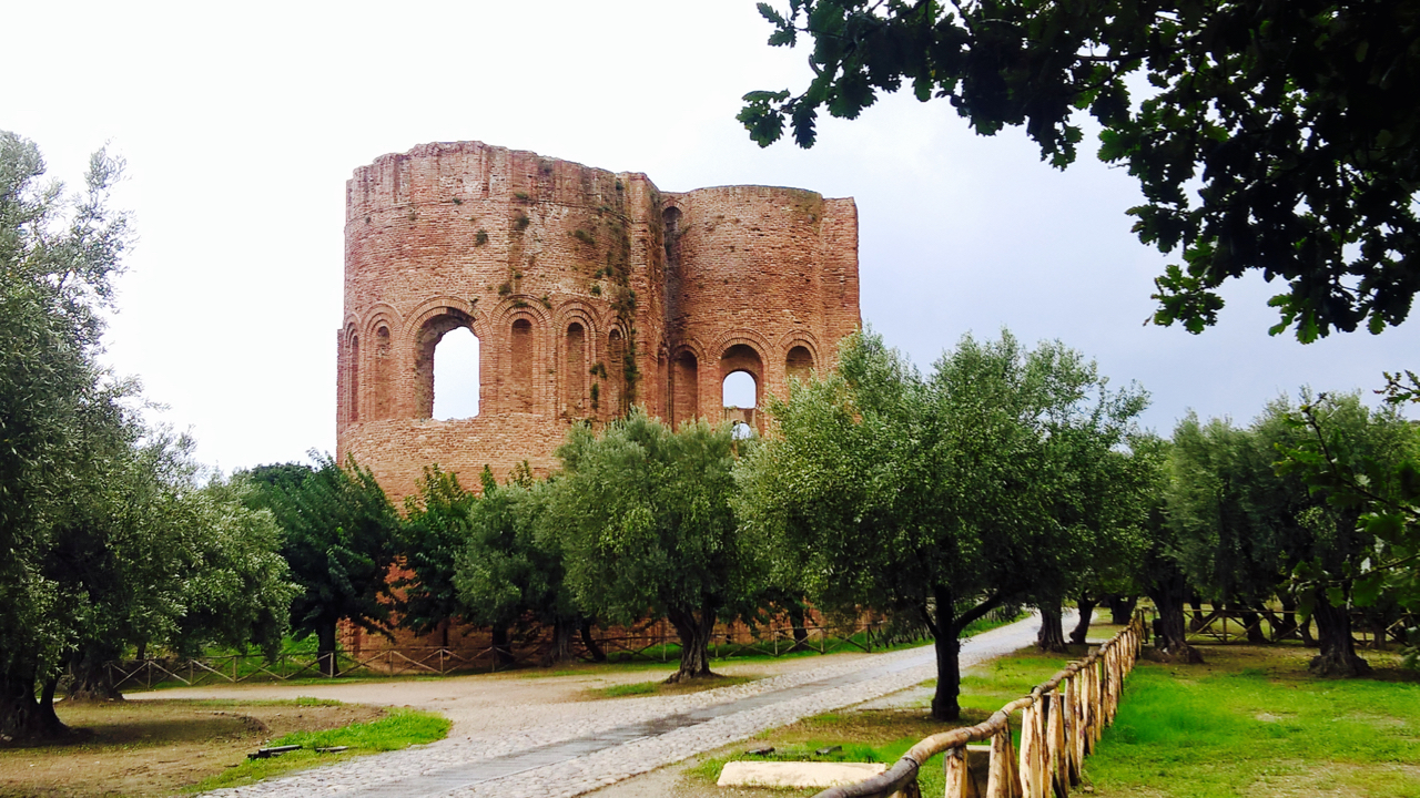 Piccioni su stop al Frac Festival a Scolacium: "Siamo nella Calabria 2018 o nel Medioevo?"