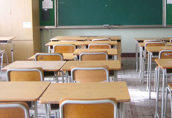 Scuole a rischio accorpamento, il no del sindaco di Falerna e dell'istituto Don Milani di Lamezia