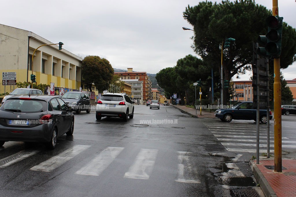 Semafori_via_colombo_1-586-1024-768-100.jpg