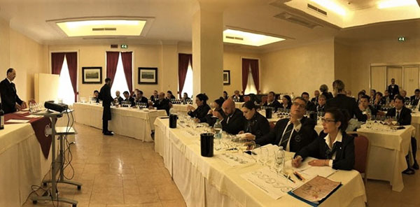 Lamezia, seminario Ais abilitazione degustatori ufficiali per una due giorni “di-vini”
