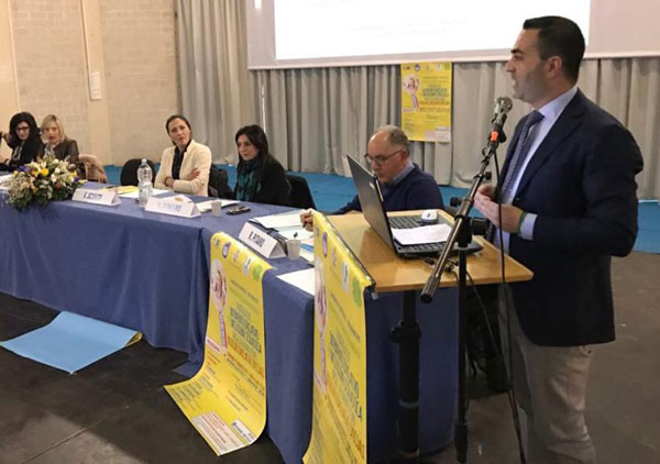 Cannizzaro (Cdl) e Sculco (Cir) a incontro su minori in difficoltà e l’importanza della scuola a Crotone