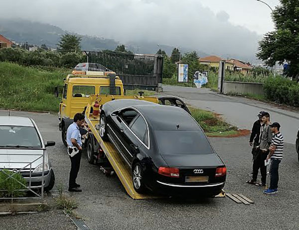 Lamezia, controlli Polizia Locale: ritirate 3 patenti, sequestrata un’auto e multati 2 locali