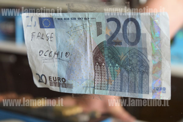 Lamezia: Possibile giro di banconote false da venti euro - il