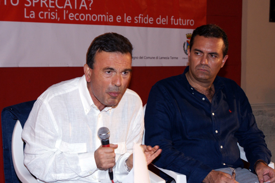 Speranza_e_De_Magistris_Sbilanciamoci_2011