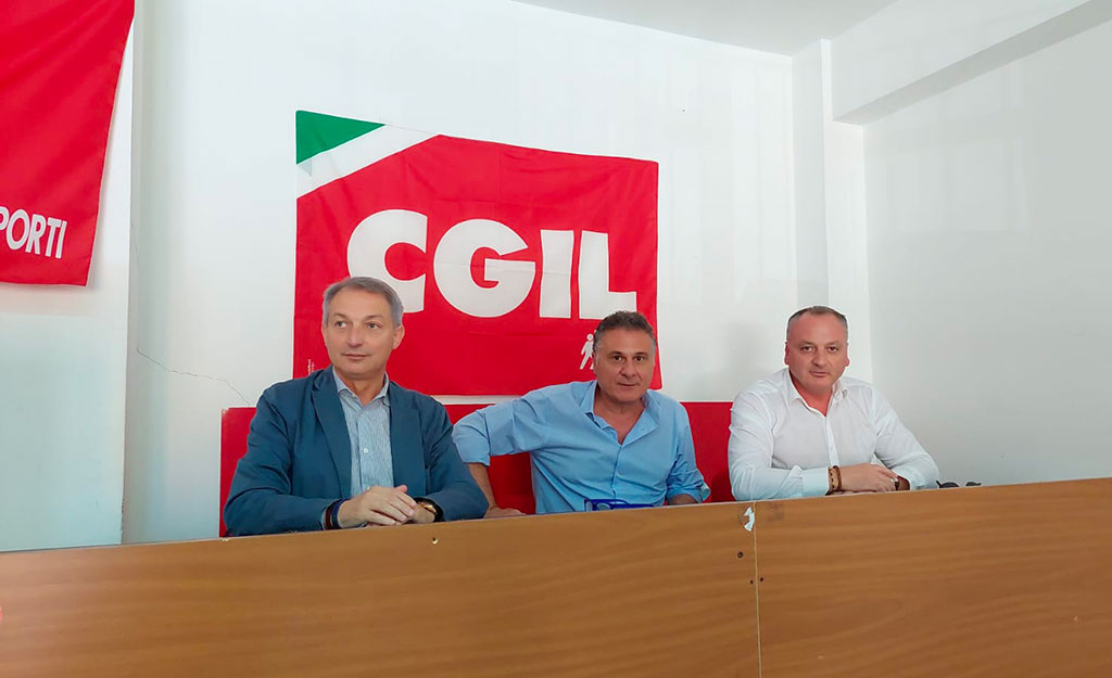 Mobilitazione Filt Cgil e Cgil Area Vasta per il rilancio dell’aeroporto di Lamezia