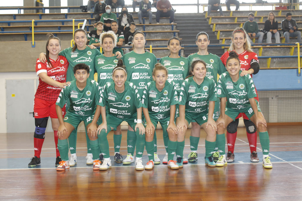 Squadra-Royal_c10c0.jpg