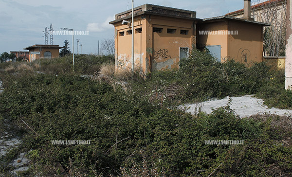 Stazione-Sambase-degrado-marz-2015-4.jpg