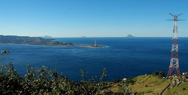 Trasporti, operative navi Blu Jet di Rfi su stretto di Messina 