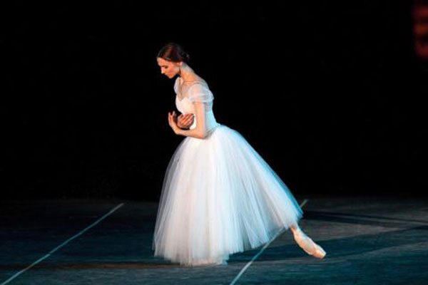 La Calabria accoglie la ballerina Svetlana Zakharova