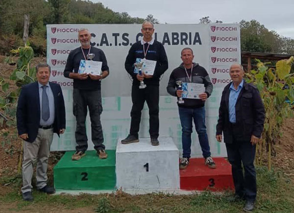 TLD---Podio-Assoluto-1000-metri-Rubino-Di-Salvo-Aiello-Belcastro-Nicotera_d08fe.jpg