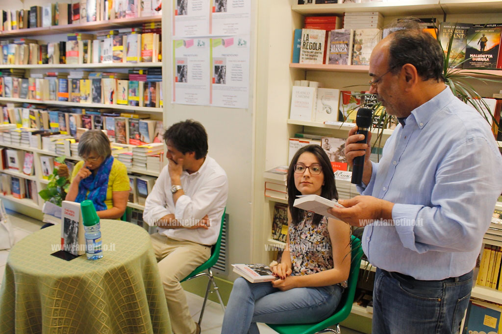Tavella-libro-ti-ho-visto-de-ridevi-2015.jpg