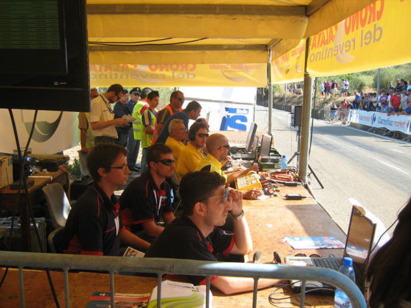 Tavolo-cronometristi.jpg