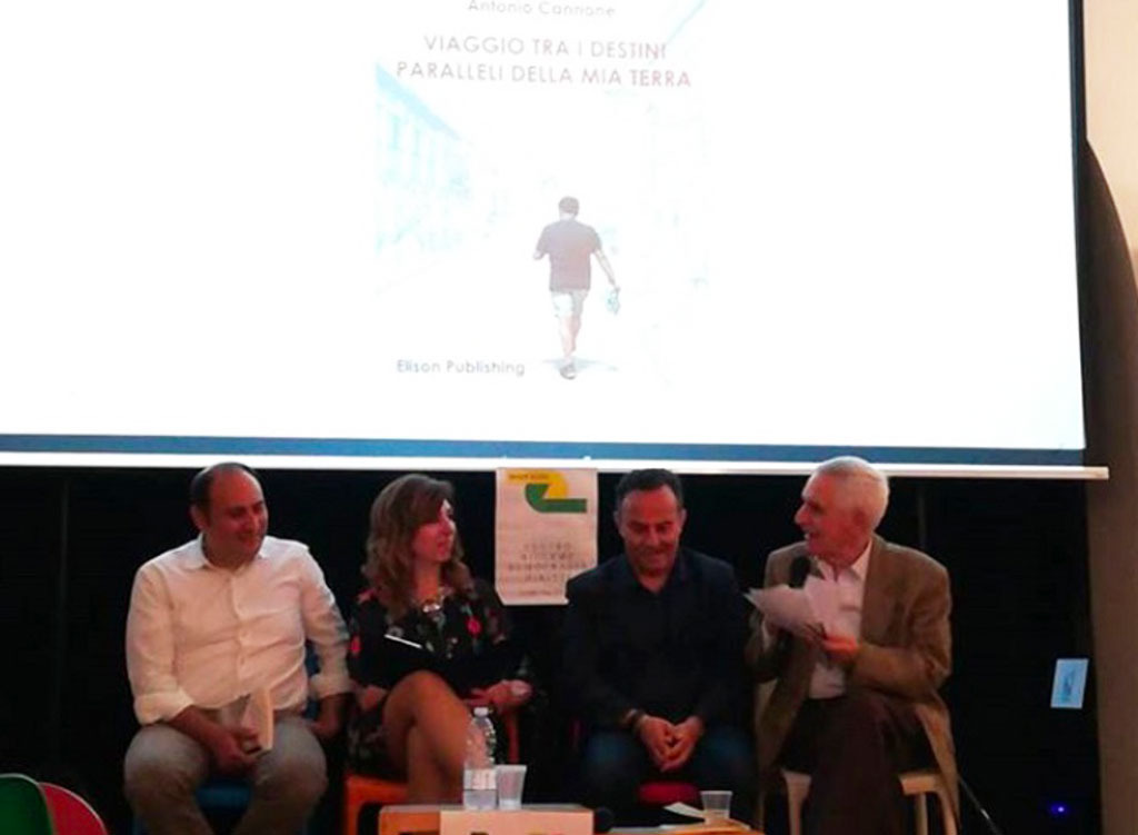 Presentata l'ultima opera di Cannone, "Viaggio tra i destini paralleli della mia terra"