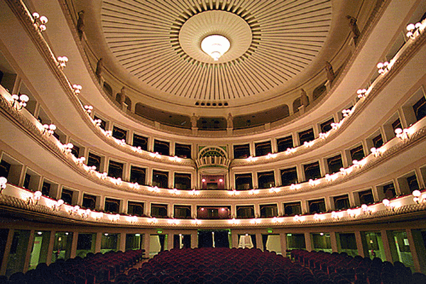 Teatro-CileaReggioCalabria_7a5e4_0c5e5.gif