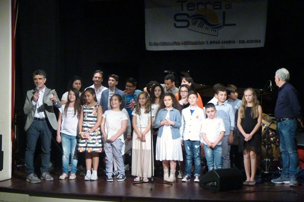 Lamezia, saggio finale allievi scuola musica Terra di Sol