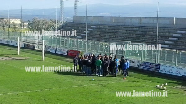 Calcio: Vigor, incontro tra tifoseria e squadra su rischio retrocessione