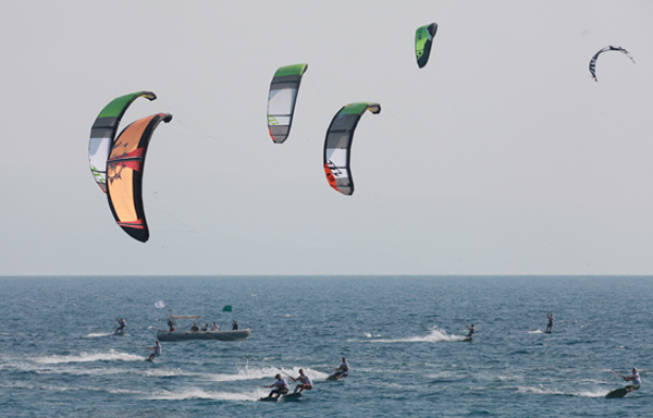 Lamezia: Kitesurf, chiuse le iscrizioni per il torneo europeo di Gizzeria 