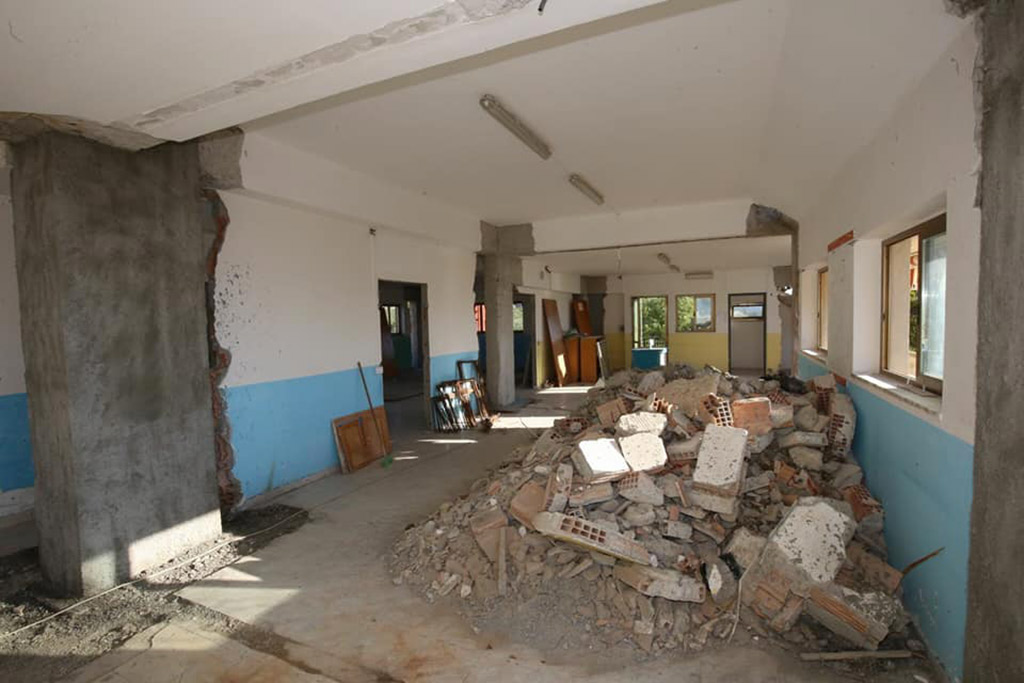 Tour-Falerna_2.jpg