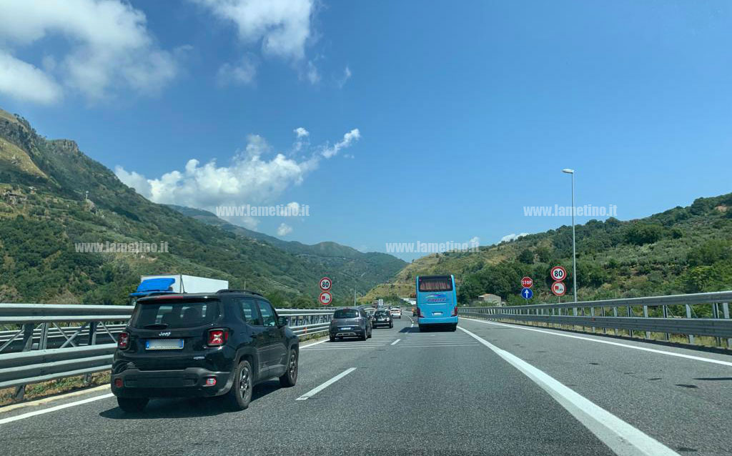Traffico-su-A2-agosto-2023-Lamezia-dir-altilia-ok_5856d_2eacb.jpg