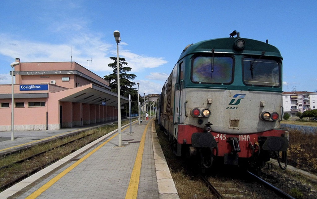 Treno-corigliano.jpg