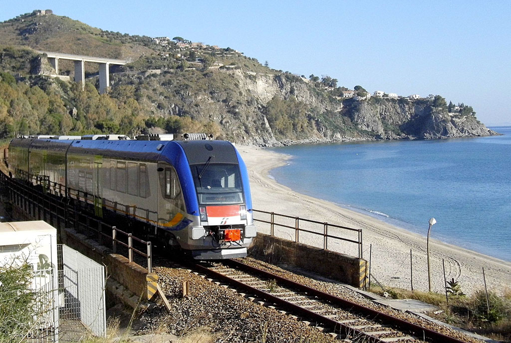 Treno-regionale-Swing_a7464.jpg