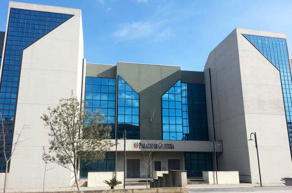 Tribunale-palazzo-giustizia-vibo-_b3143_bec4c_10b5e.jpg