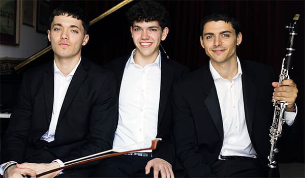 AMA Calabria, a Lamezia il trio De Feo il 25 febbraio al teatro Grandinetti