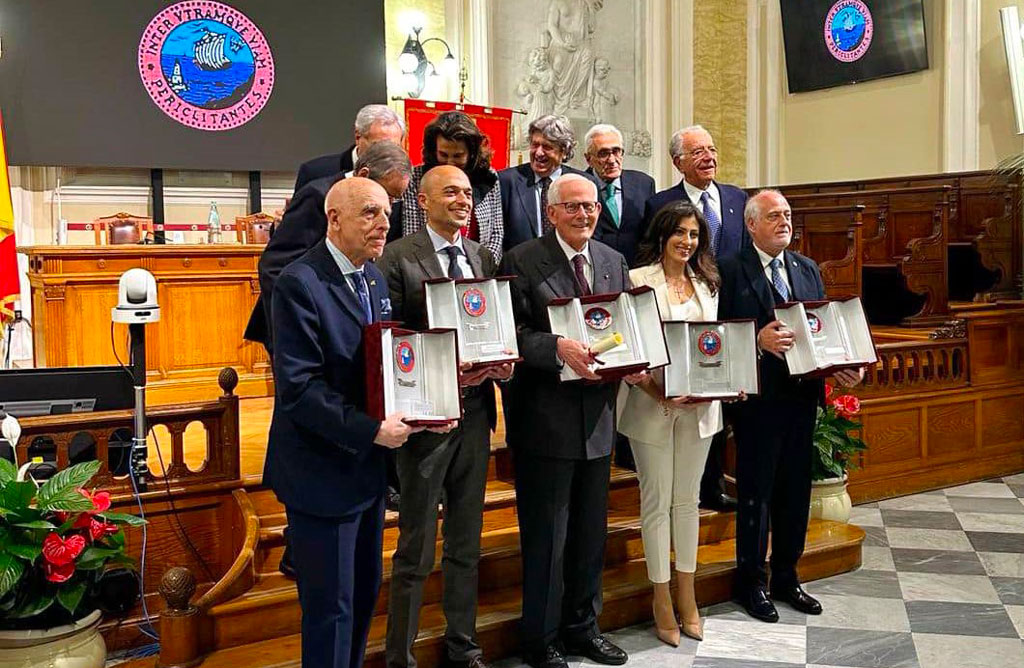 Tutti-i-premiati-della-quinta-edizione_e84fe.jpg
