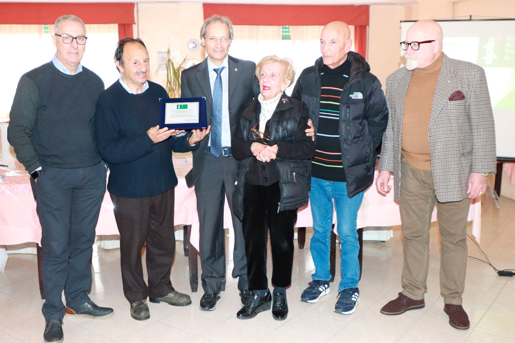 UNVS-Falerna-Marina-Assemblea--e-premiazioni-3_35192.jpg