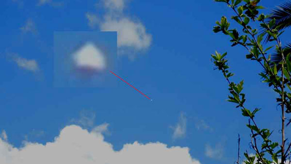 Ufo-a-Lamezia-Terme-22.jpg