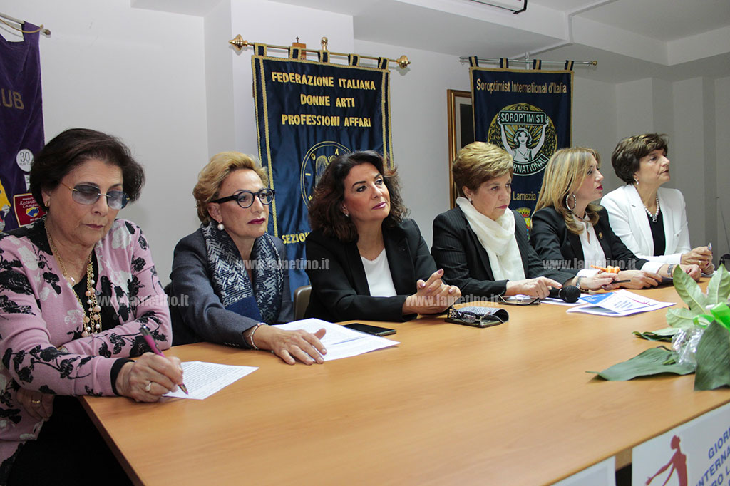 Lamezia: al via progetto “Siamo tutti con te”, all’Uniter l’unione delle donne per combattere la violenza