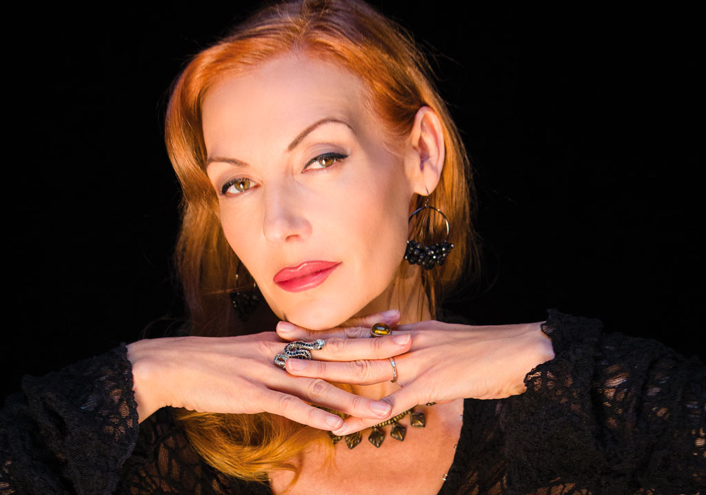 Ute-Lemper_a9f69.jpg