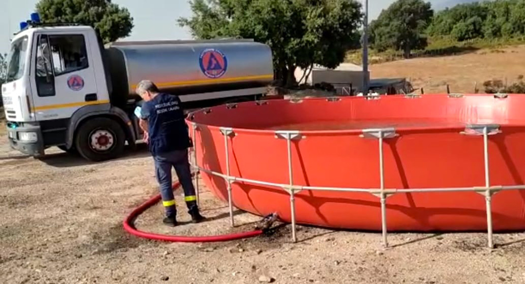 Emergenza incendi boschivi: 35 fronti attivi e 43 squadre di “Calabria Verde” in campo