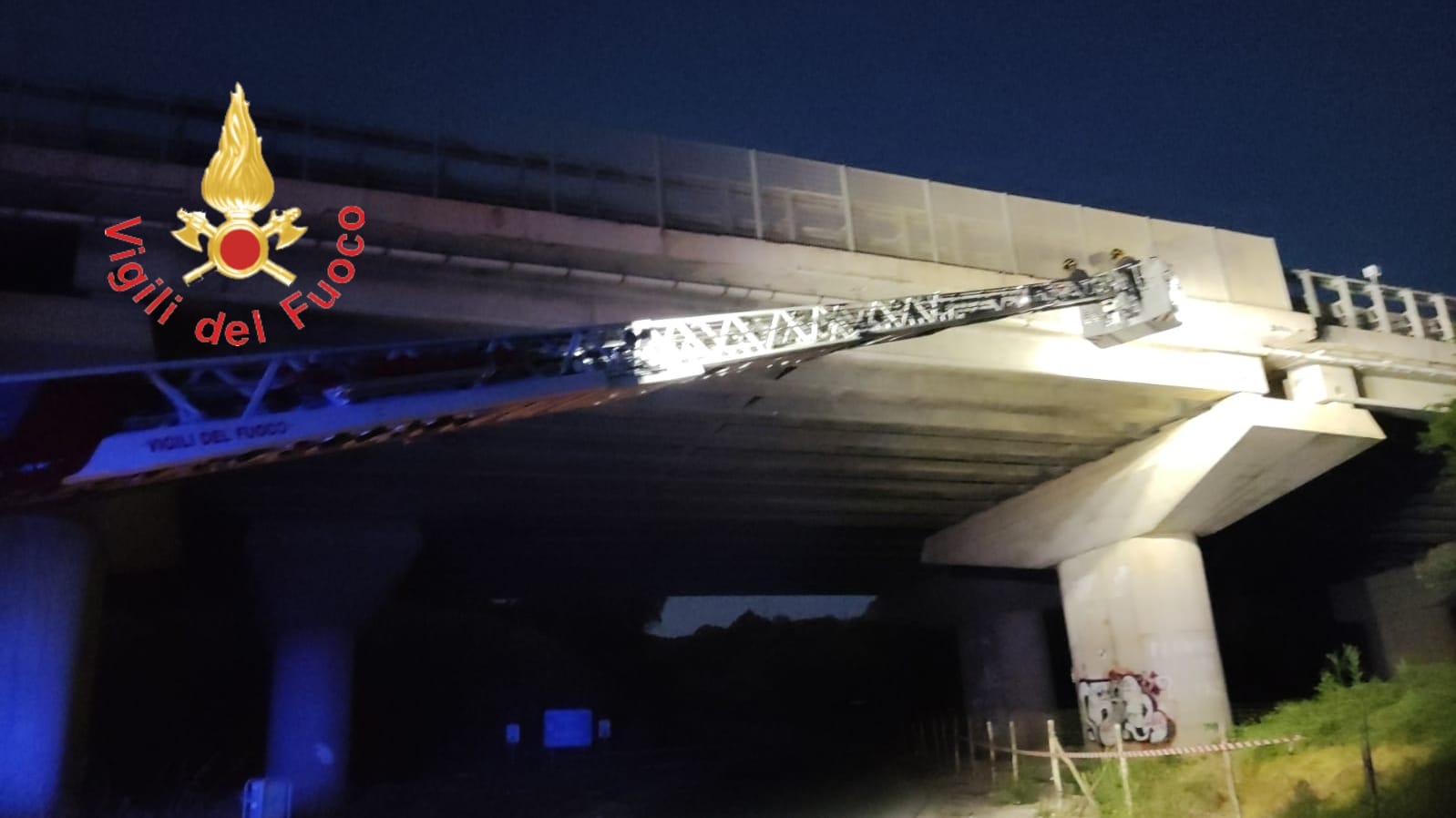 VIGILI-FUOCO-CALCINACCI-GIZZERIA_c98bf.jpg