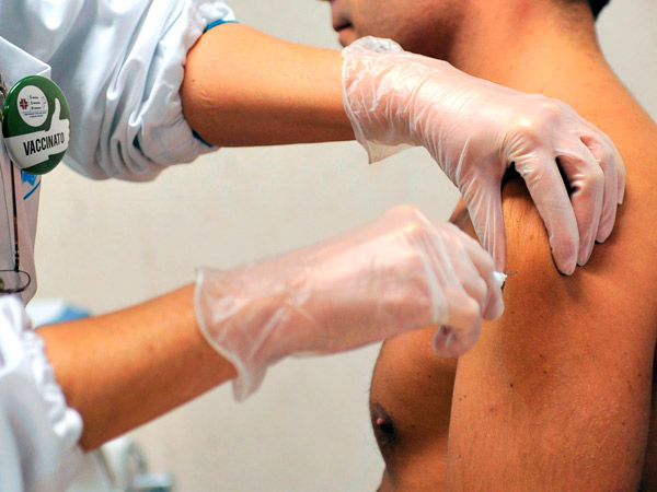 Asp Catanzaro: sperimentato nuovo approccio per assicurare vaccino ad anziani e malati